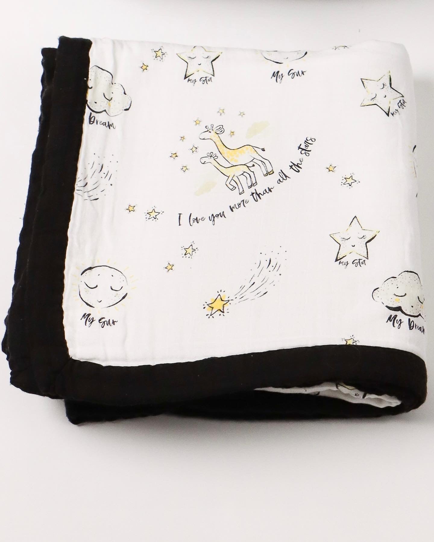 Black & White Organic Cotton Muslin Baby Quilt - Giraffe